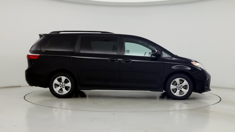 2018 Toyota Sienna LE 7