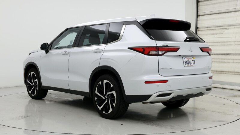 2023 Mitsubishi Outlander SE 2