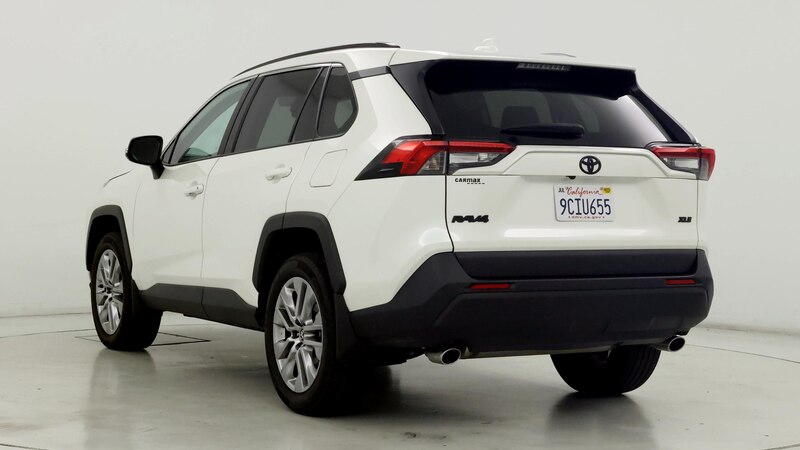 2022 Toyota RAV4 XLE Premium 2