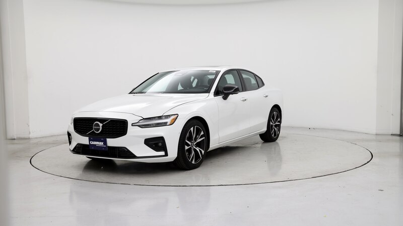 2024 Volvo S60 B5 Plus 4