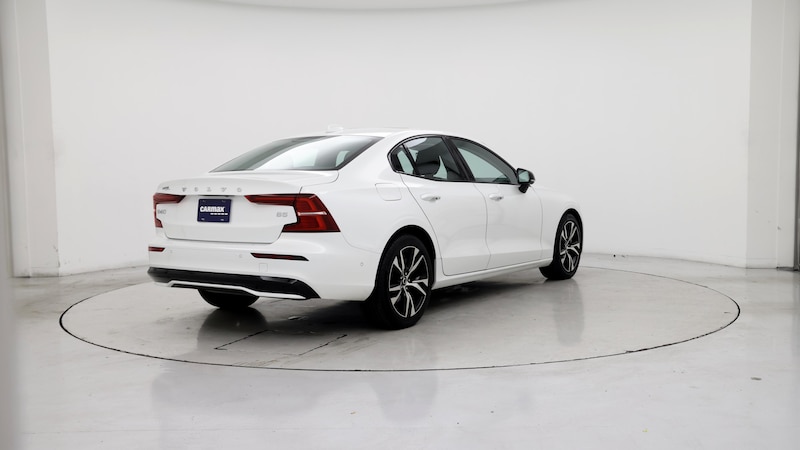 2024 Volvo S60 B5 Plus 8