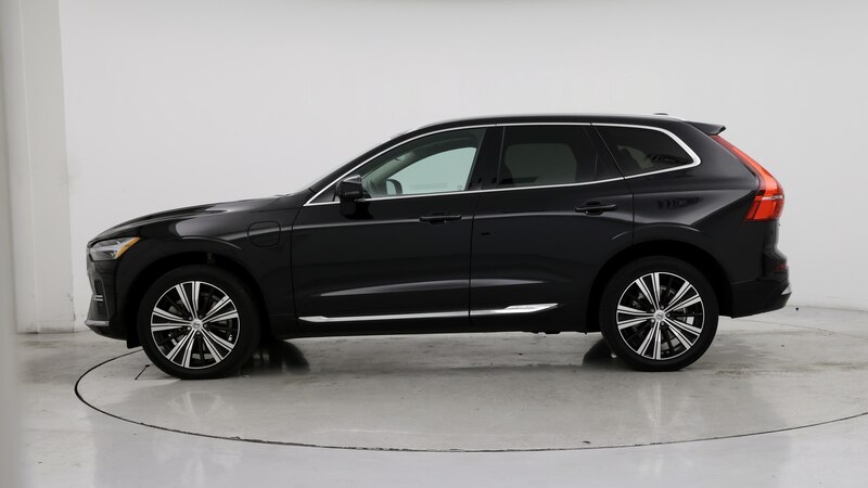 2022 Volvo XC60 Recharge Core 3