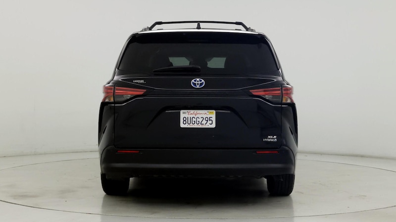 2021 Toyota Sienna XLE 6