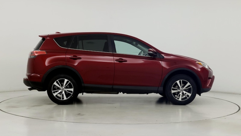 2018 Toyota RAV4 XLE 7