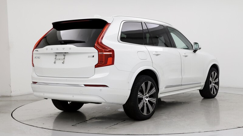 2024 Volvo XC90 B5 Plus 8