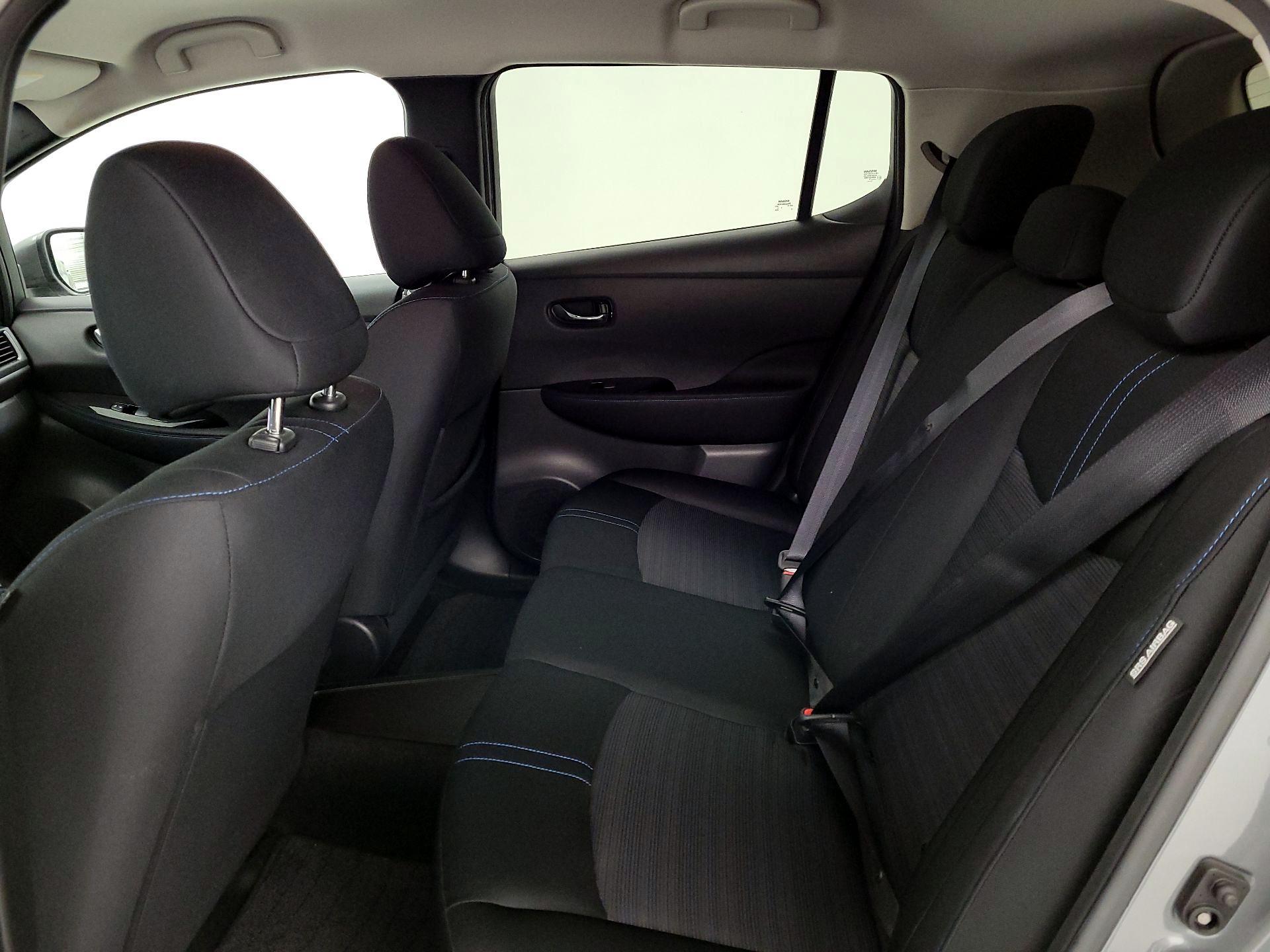 Thumbnail: 2020 Nissan Leaf - 20