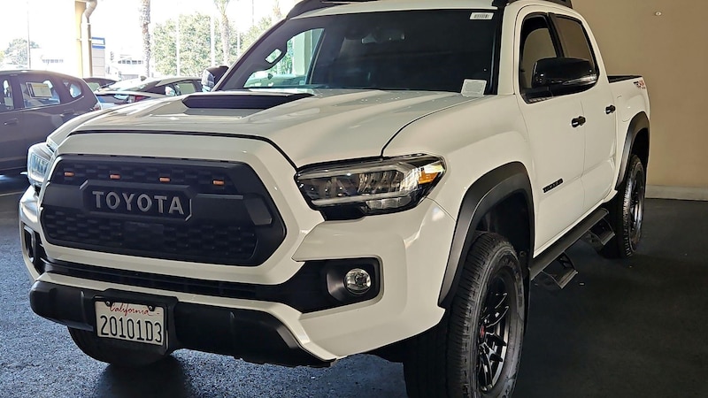 2021 Toyota Tacoma TRD Off-Road 3