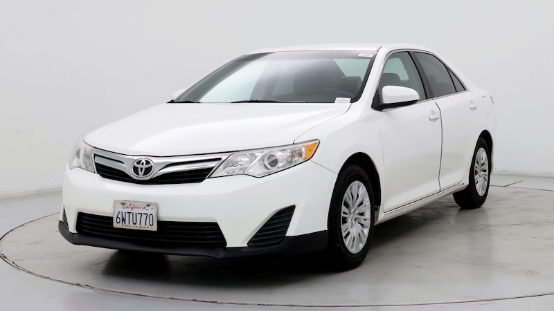 2013 Toyota Camry LE 4