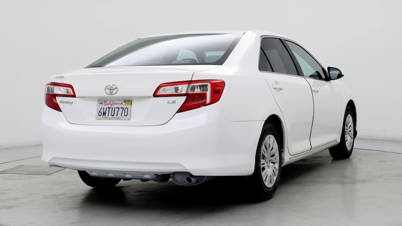 2013 Toyota Camry LE 8