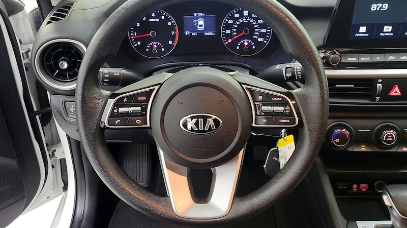 2021 Kia Forte LXS 10