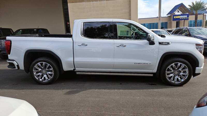 2023 GMC Sierra 1500 Denali 4