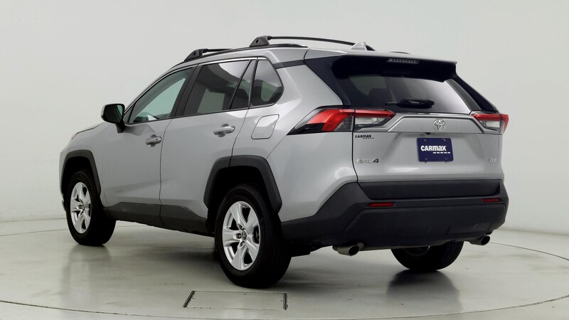 2019 Toyota RAV4 XLE 2