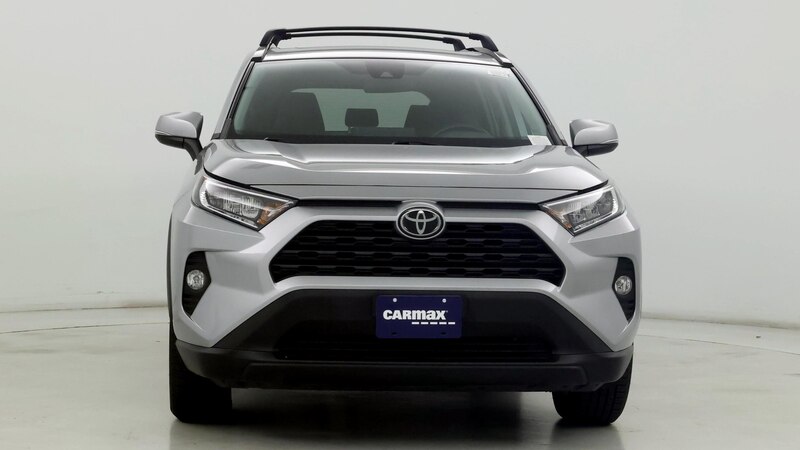 2019 Toyota RAV4 XLE 5