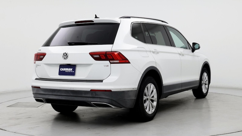 2018 Volkswagen Tiguan SE 8