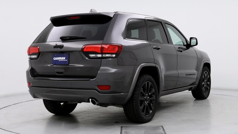 2018 Jeep Grand Cherokee Altitude 8