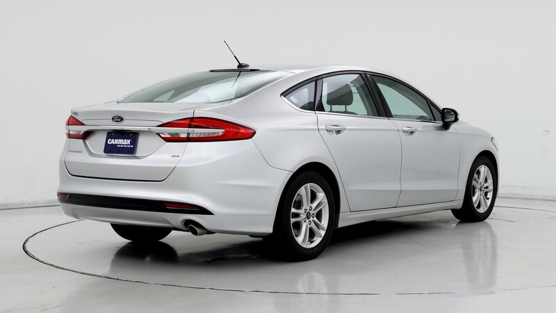 2018 Ford Fusion SE 8