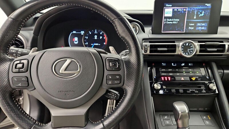 2021 Lexus IS 350 10