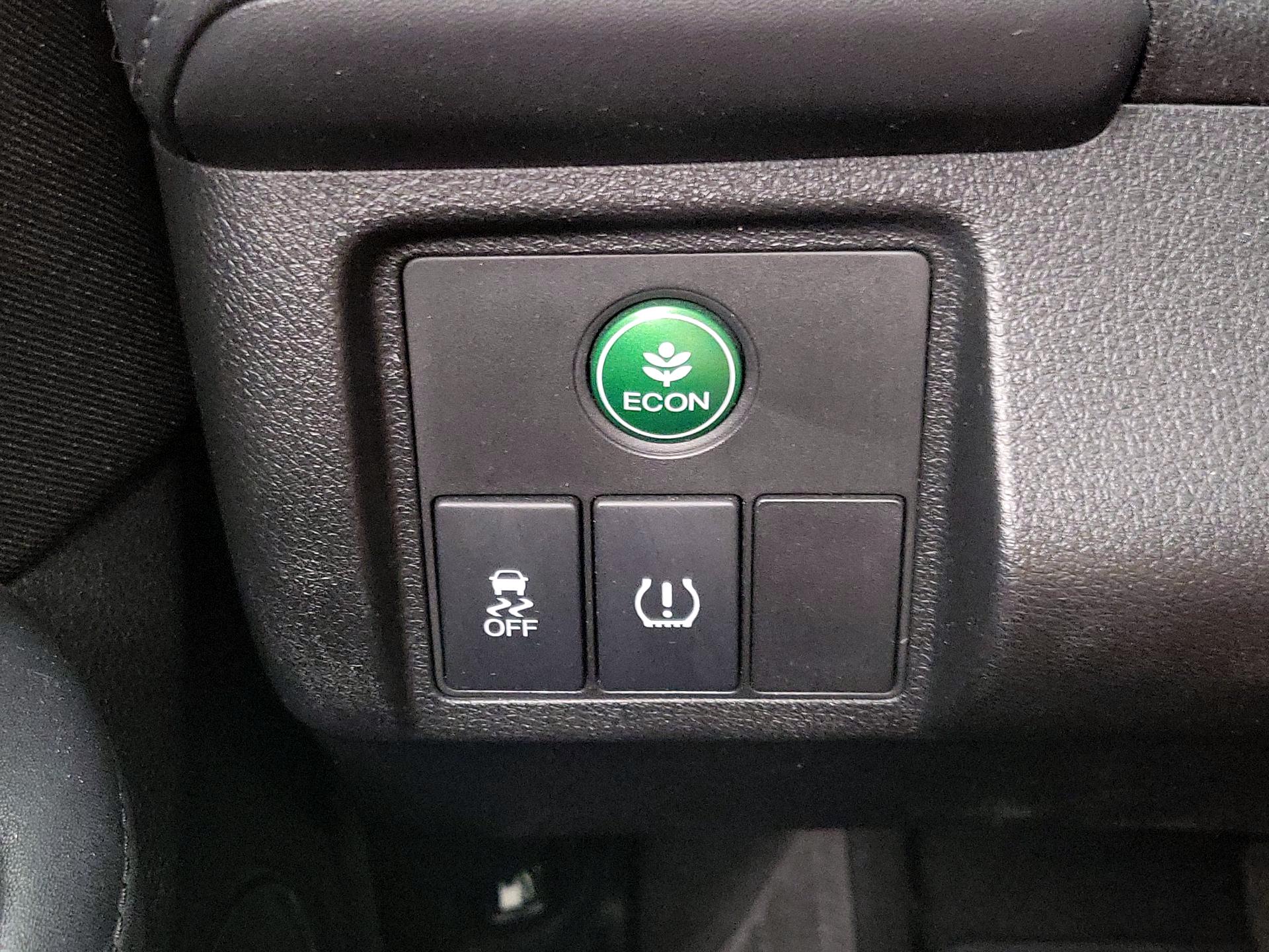 Thumbnail: 2016 Honda HR-V - 13