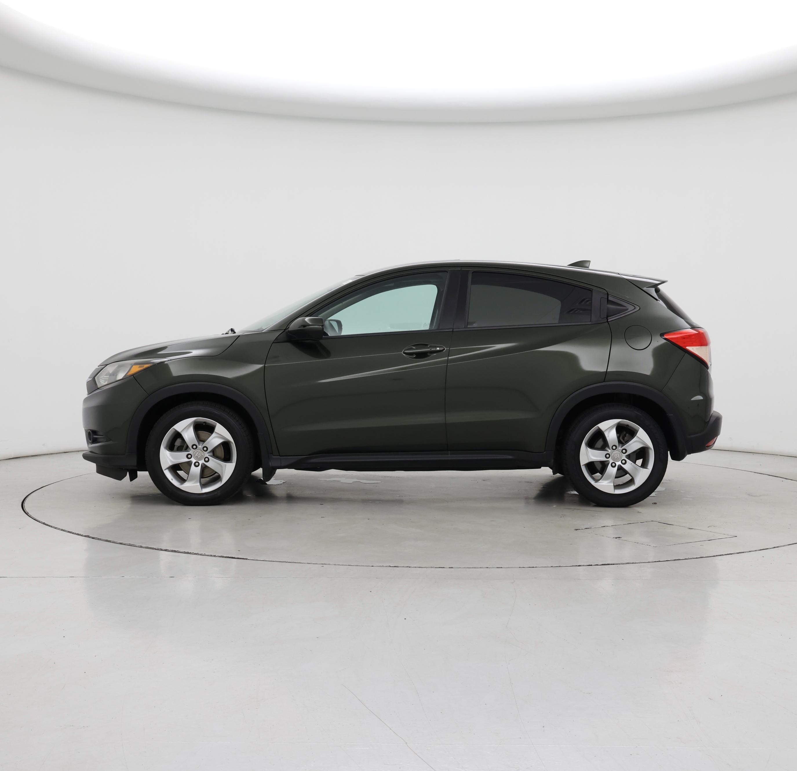 Thumbnail: 2016 Honda HR-V - 3