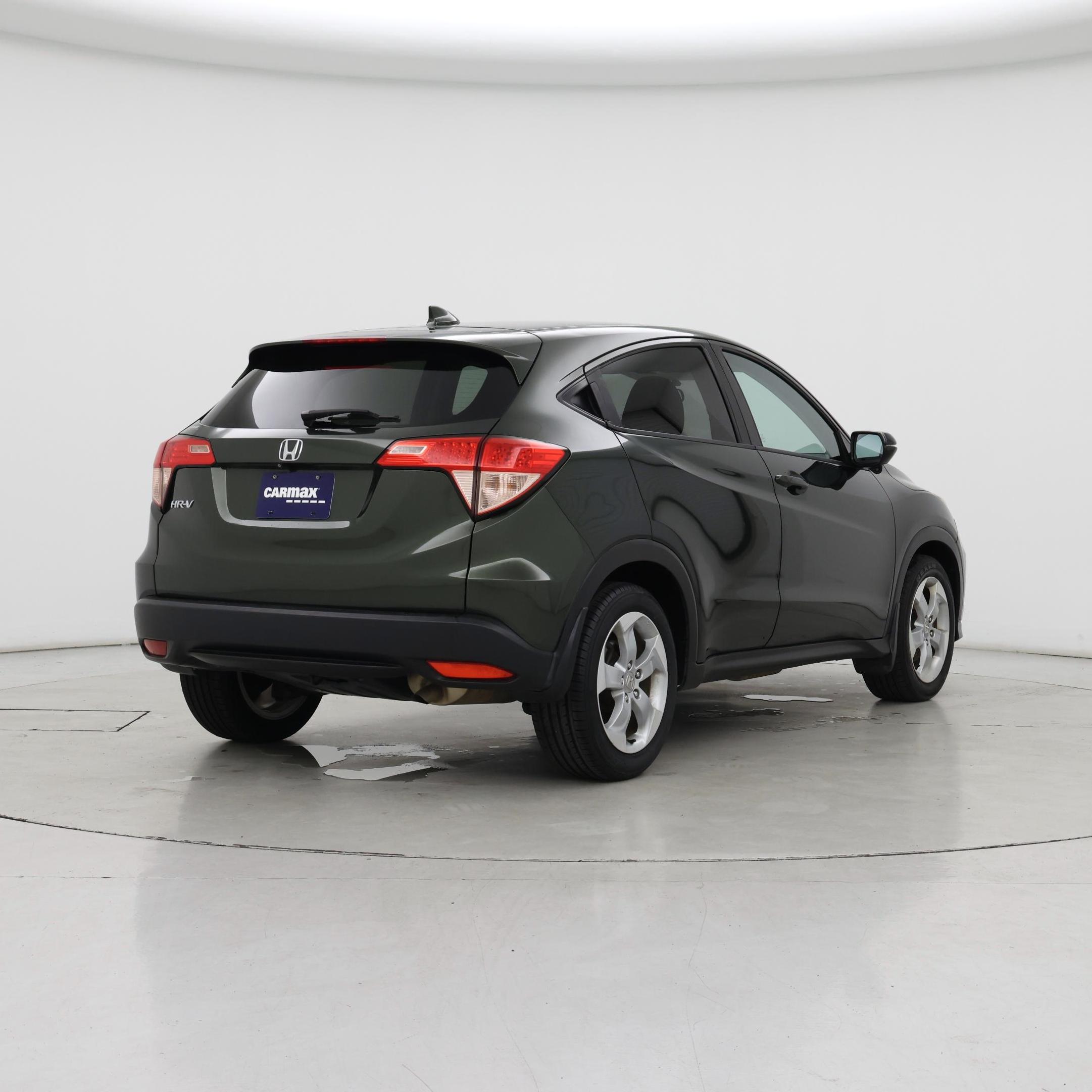 Thumbnail: 2016 Honda HR-V - 8
