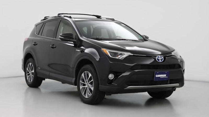 2016 Toyota RAV4 XLE Hero Image