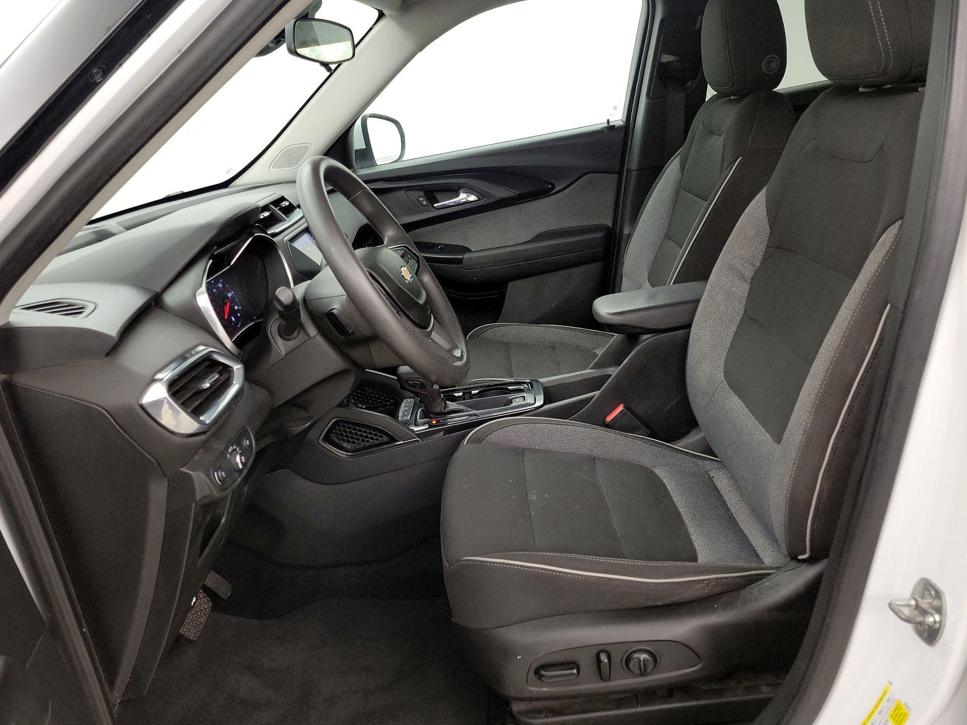 Thumbnail: 2021 Chevrolet TrailBlazer - 11