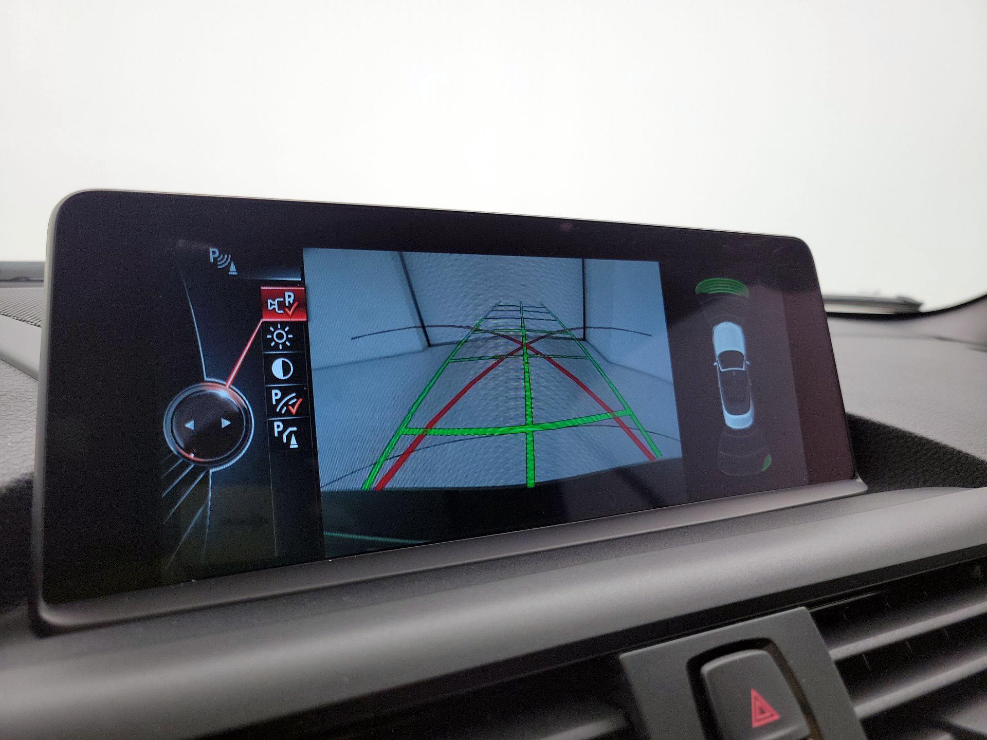 Thumbnail: 2016 BMW 2 Series - 15