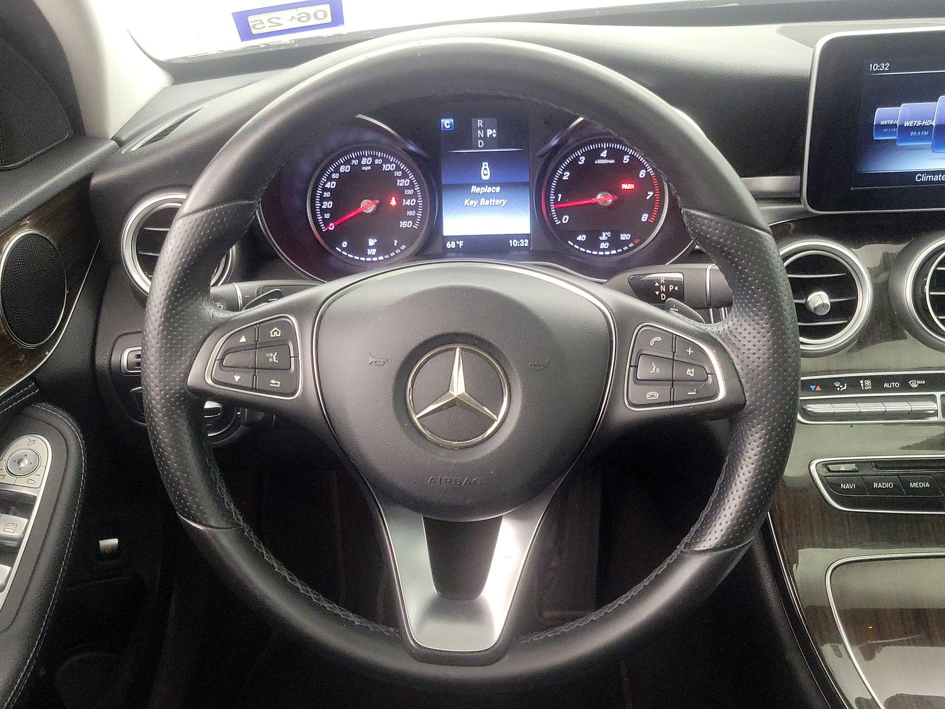 Thumbnail: 2016 Mercedes-Benz C-Class - 10