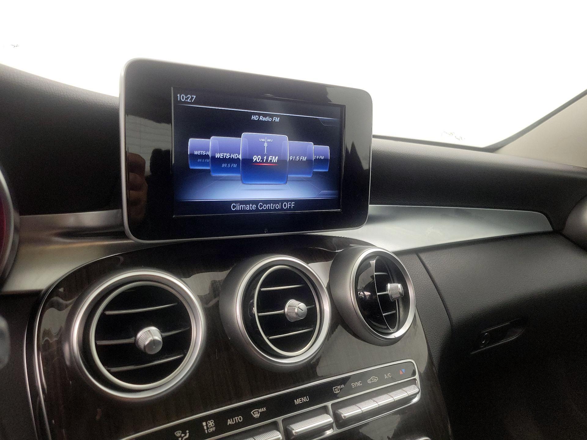 Thumbnail: 2016 Mercedes-Benz C-Class - 15