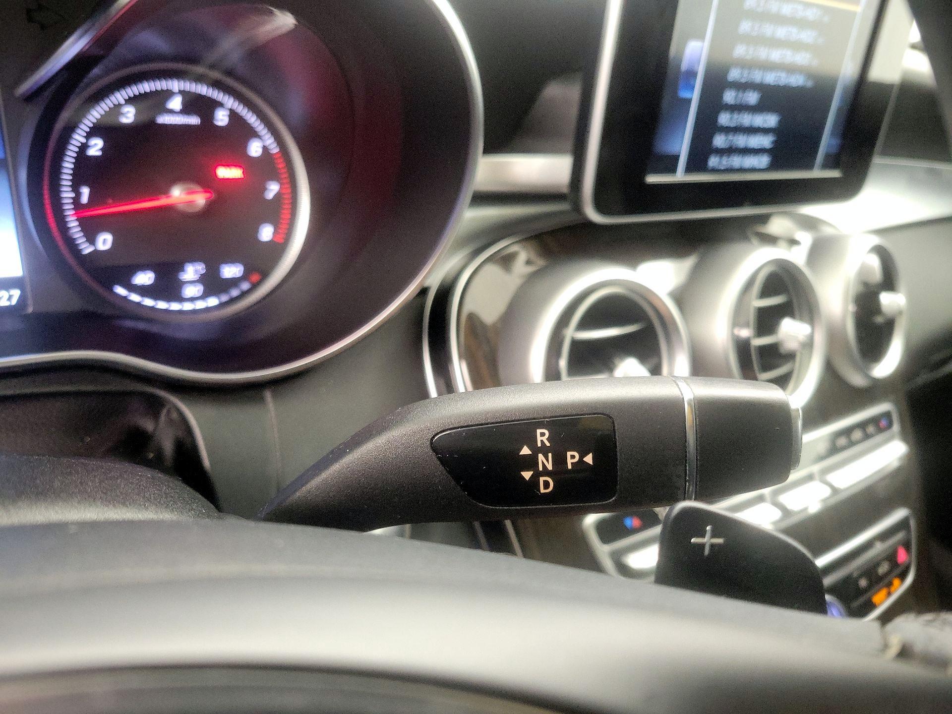 Thumbnail: 2016 Mercedes-Benz C-Class - 17