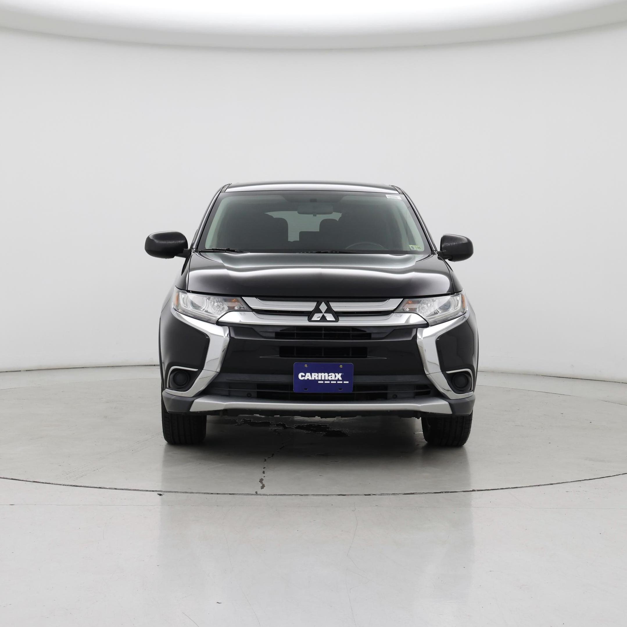 Thumbnail: 2017 Mitsubishi Outlander - 5