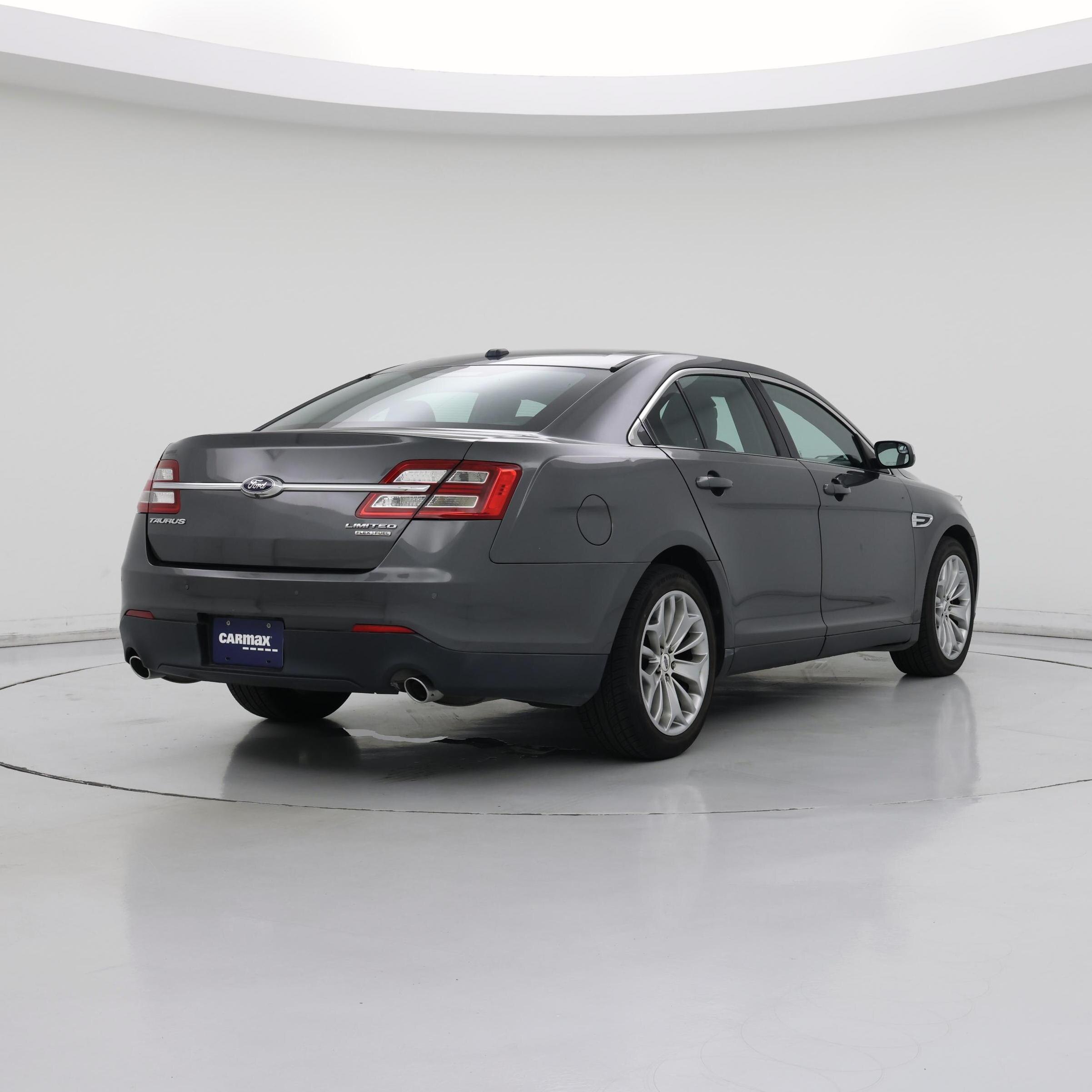 Thumbnail: 2016 Ford Taurus - 8
