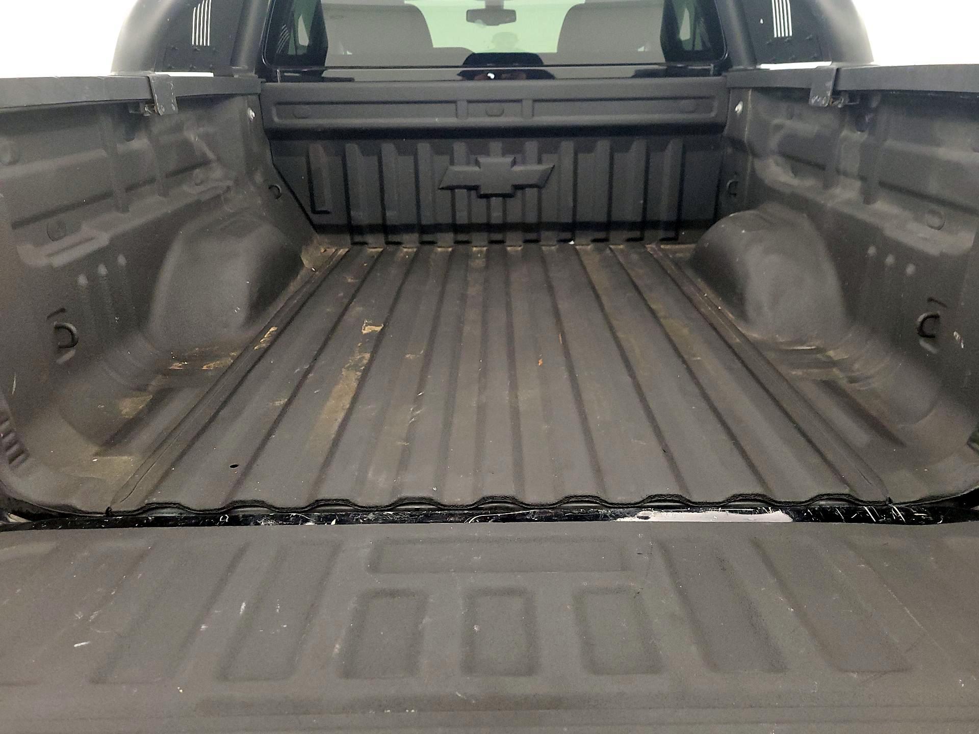 Thumbnail: 2017 Chevrolet Colorado - 20