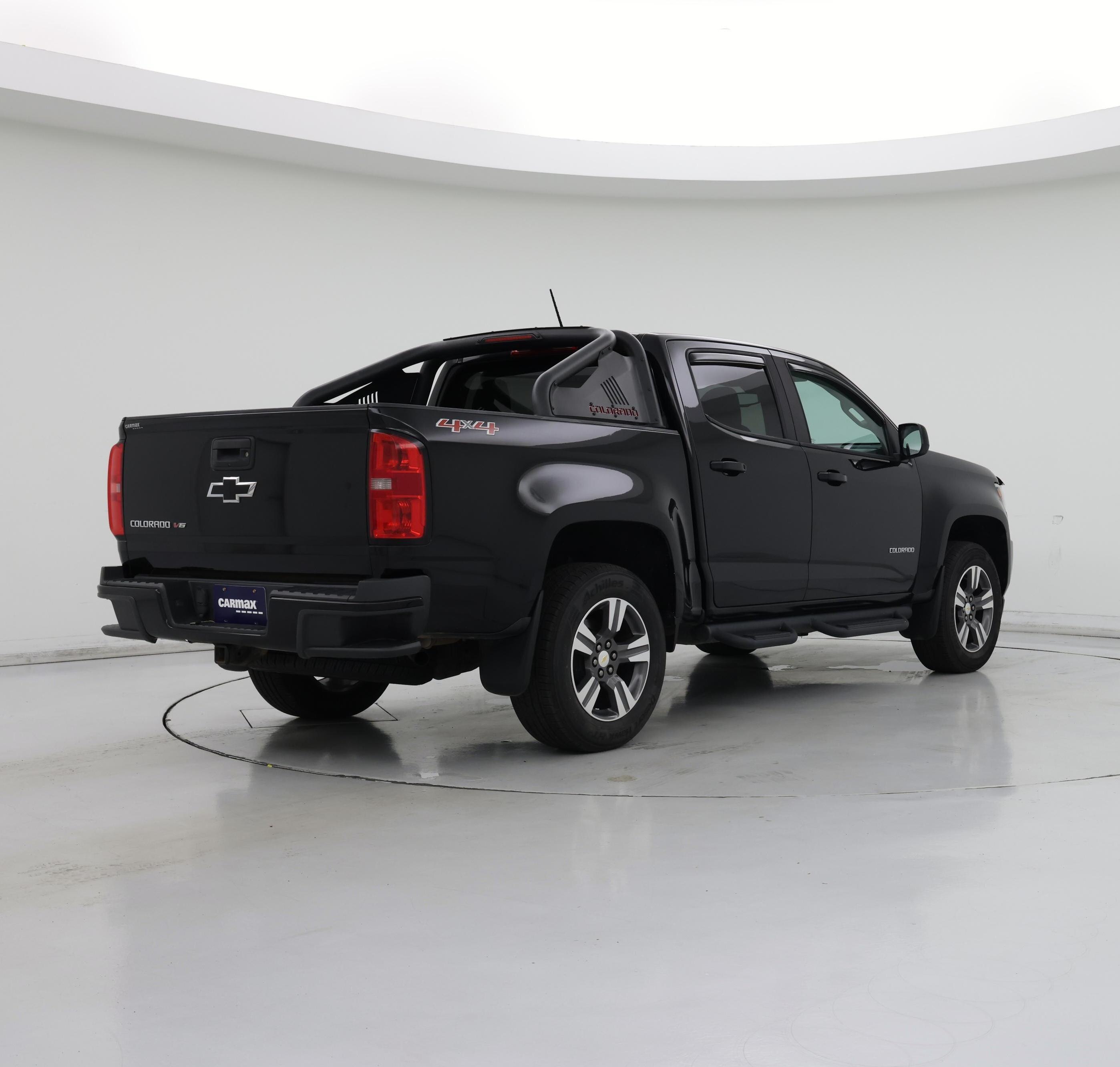 Thumbnail: 2017 Chevrolet Colorado - 8