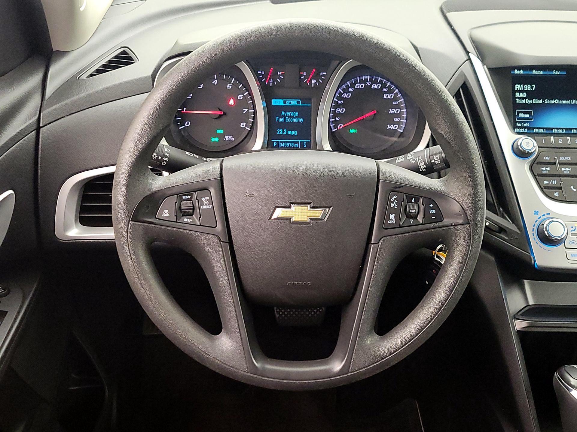 Thumbnail: 2016 Chevrolet Equinox - 10