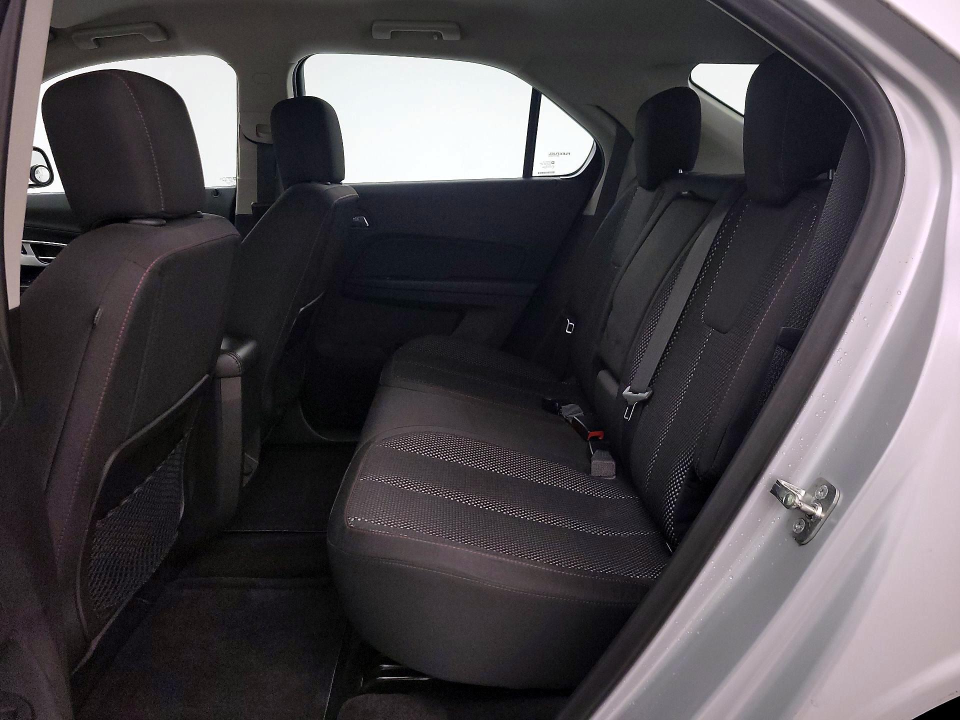 Thumbnail: 2016 Chevrolet Equinox - 18