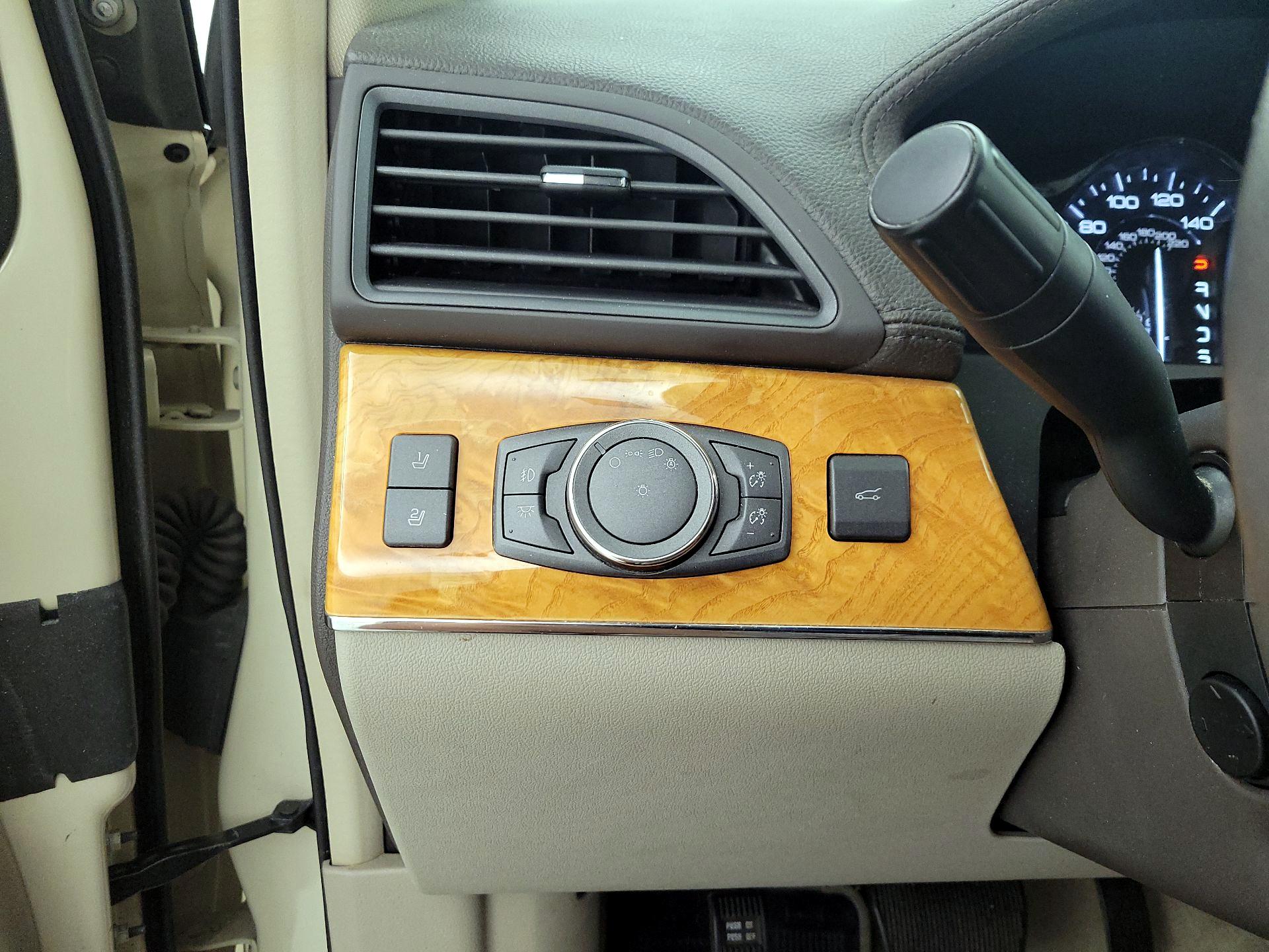Thumbnail: 2014 Lincoln MKX - 13