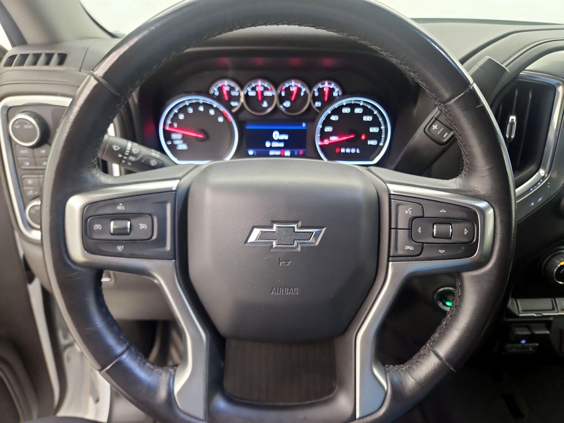 Thumbnail: 2020 Chevrolet Silverado 1500 - 10