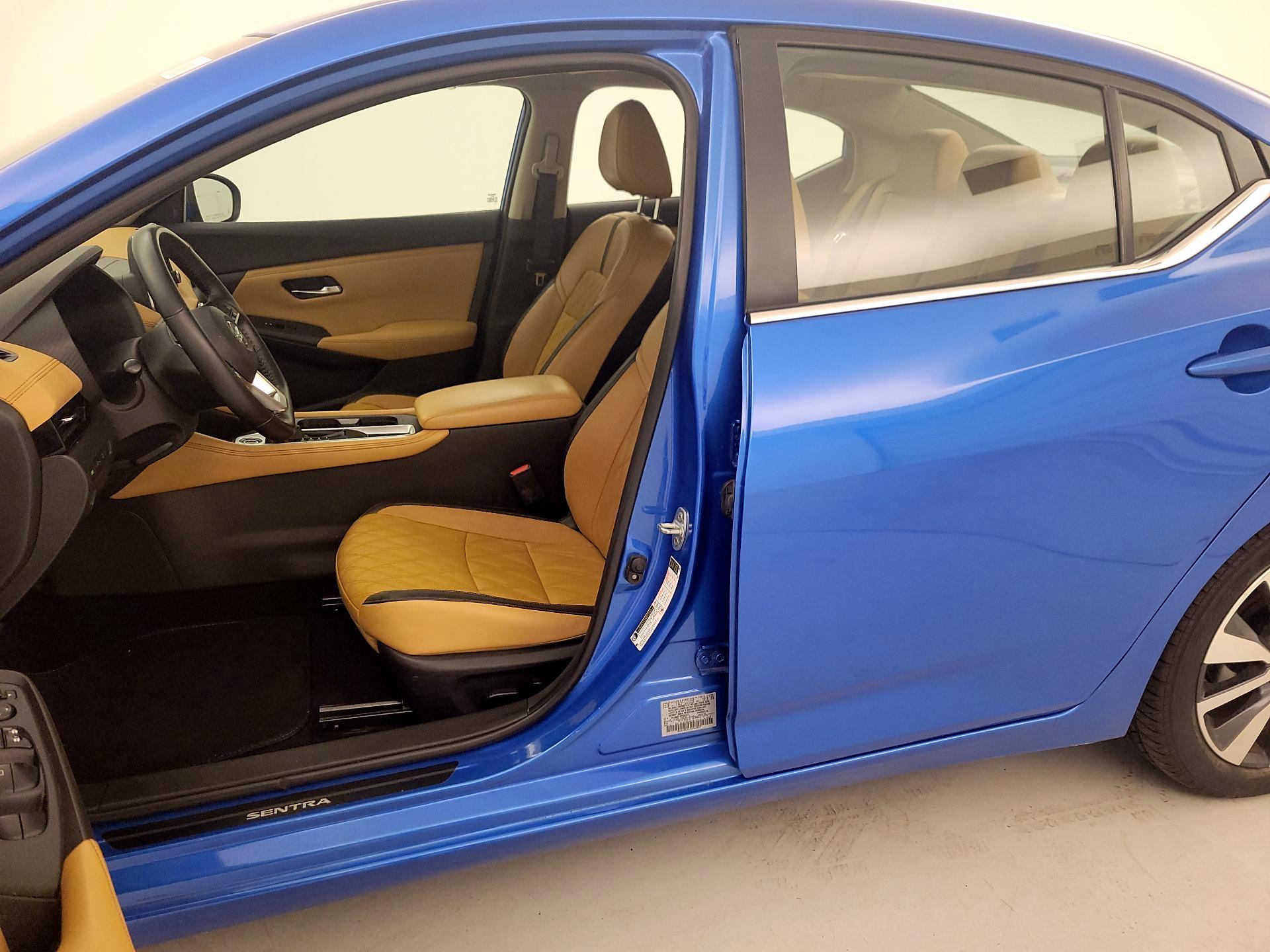 Thumbnail: 2021 Nissan Sentra - 11