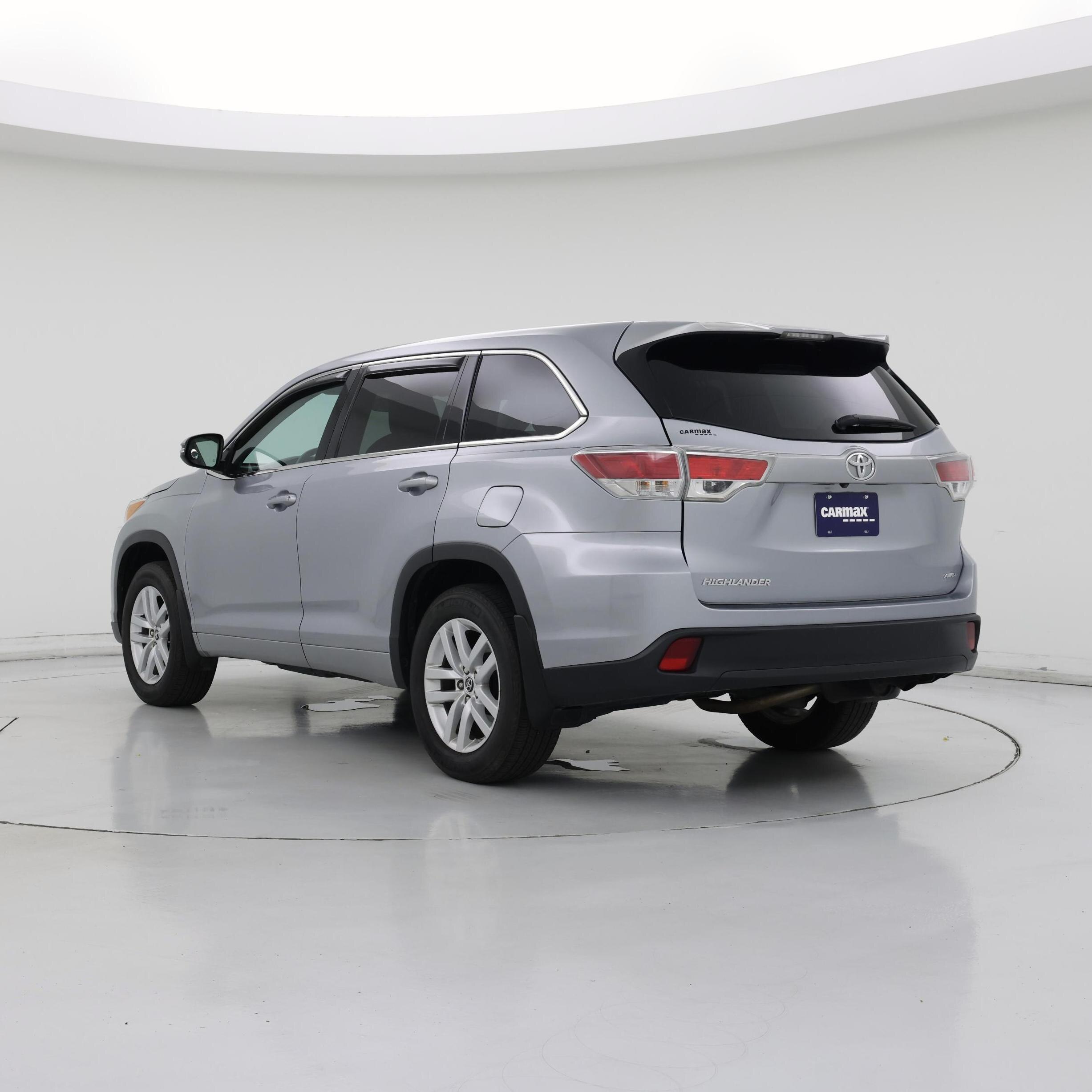 Thumbnail: 2016 Toyota Highlander - 2