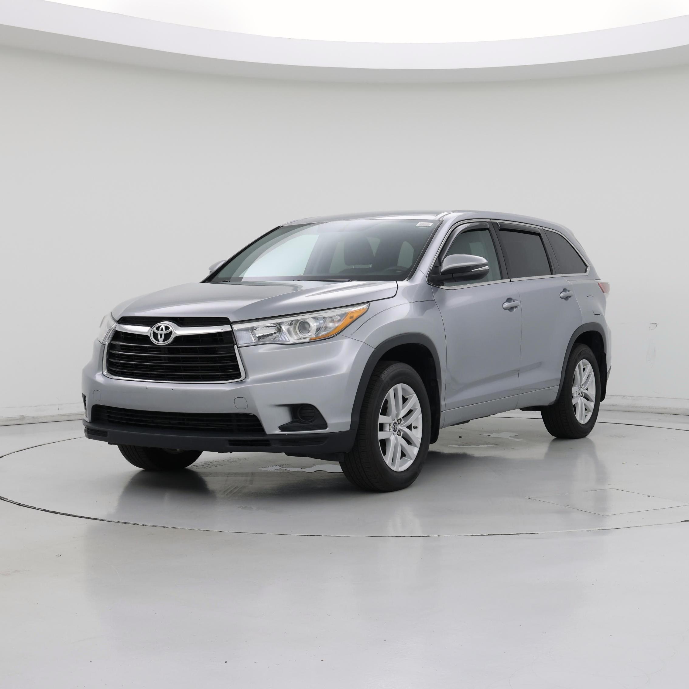 Thumbnail: 2016 Toyota Highlander - 4