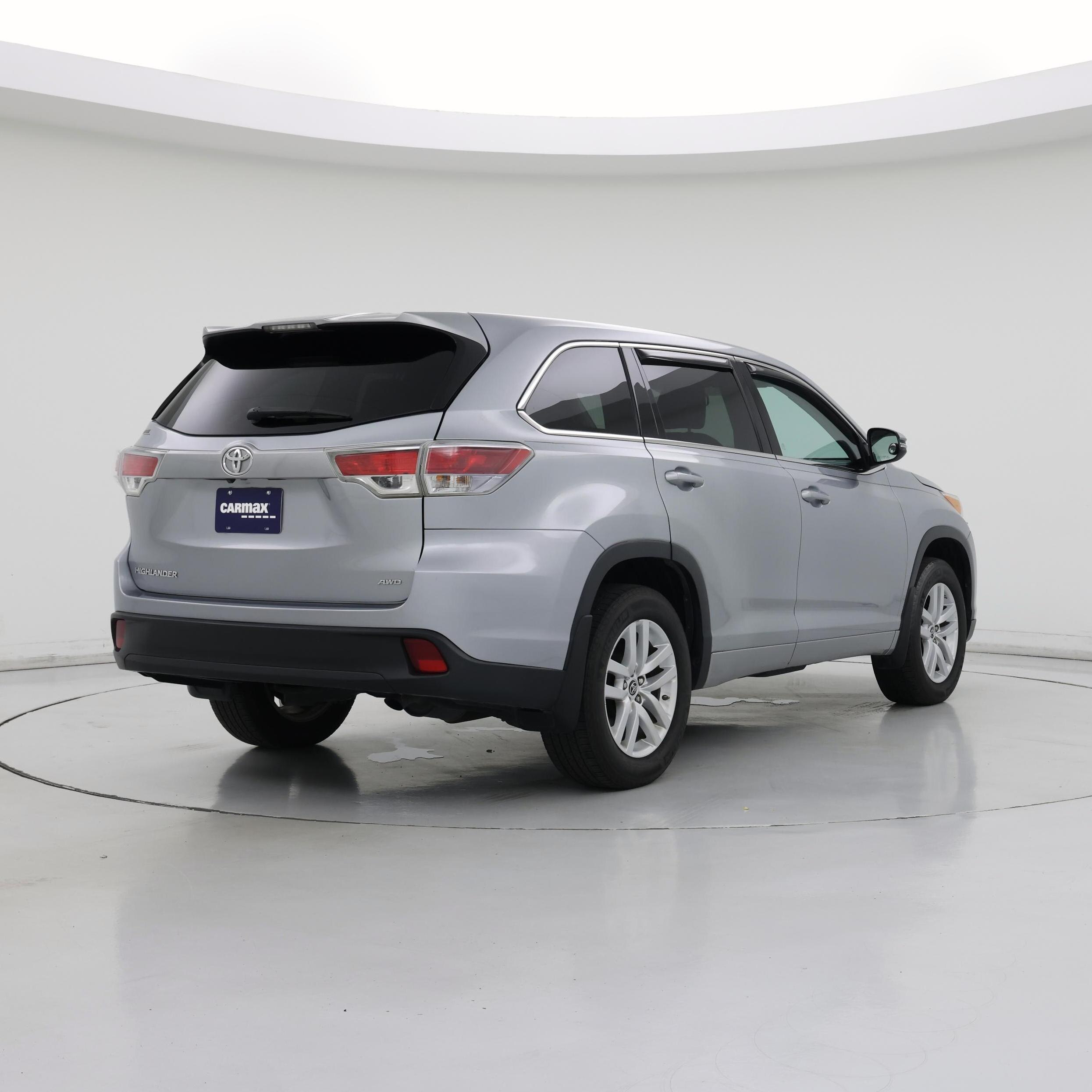 Thumbnail: 2016 Toyota Highlander - 8