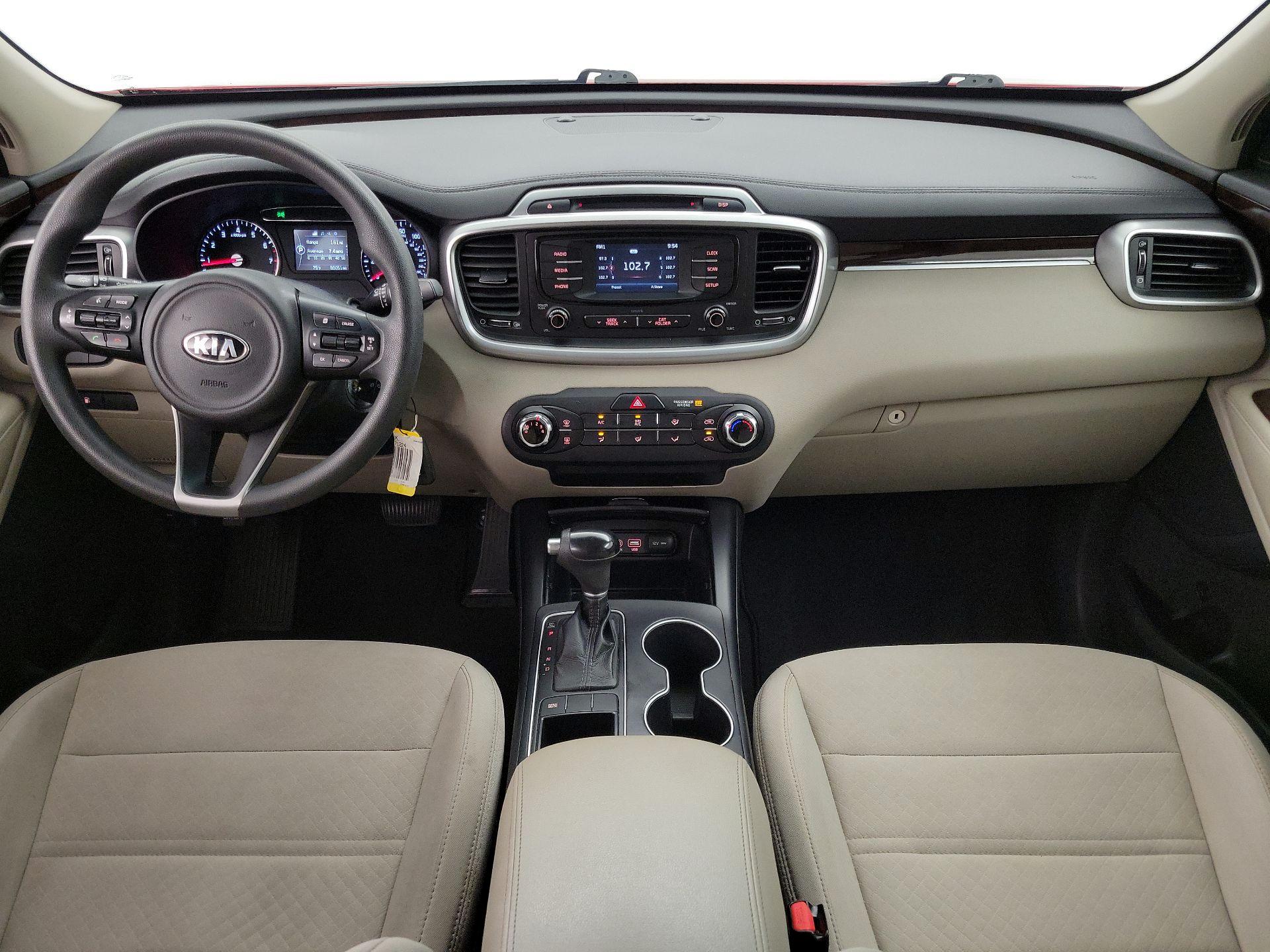 Thumbnail: 2017 Kia Sorento - 9