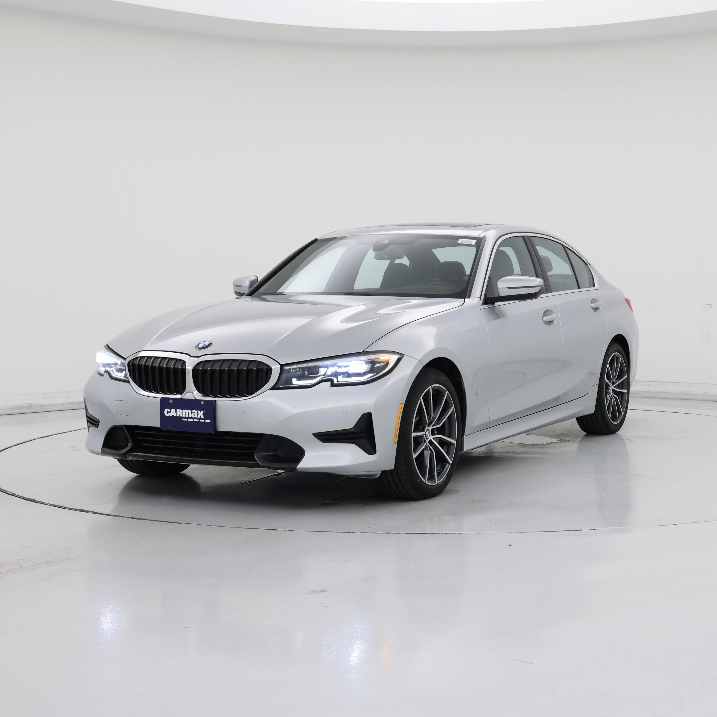 Thumbnail: 2019 BMW 3 Series - 4