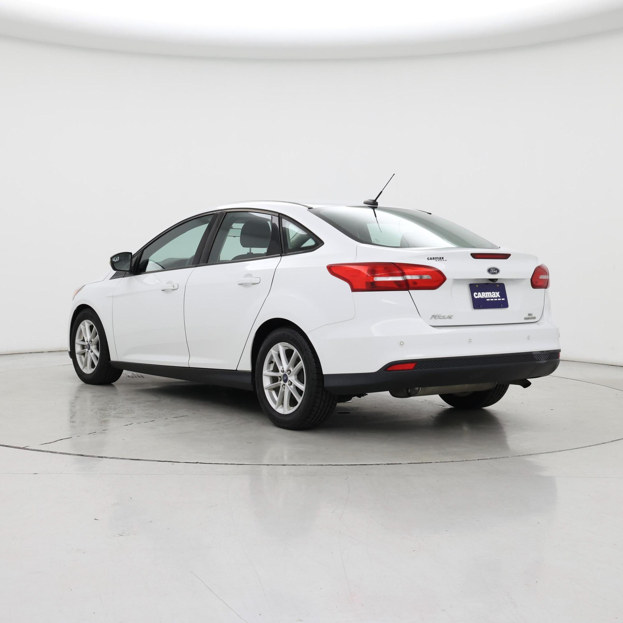 Thumbnail: 2015 Ford Focus - 2