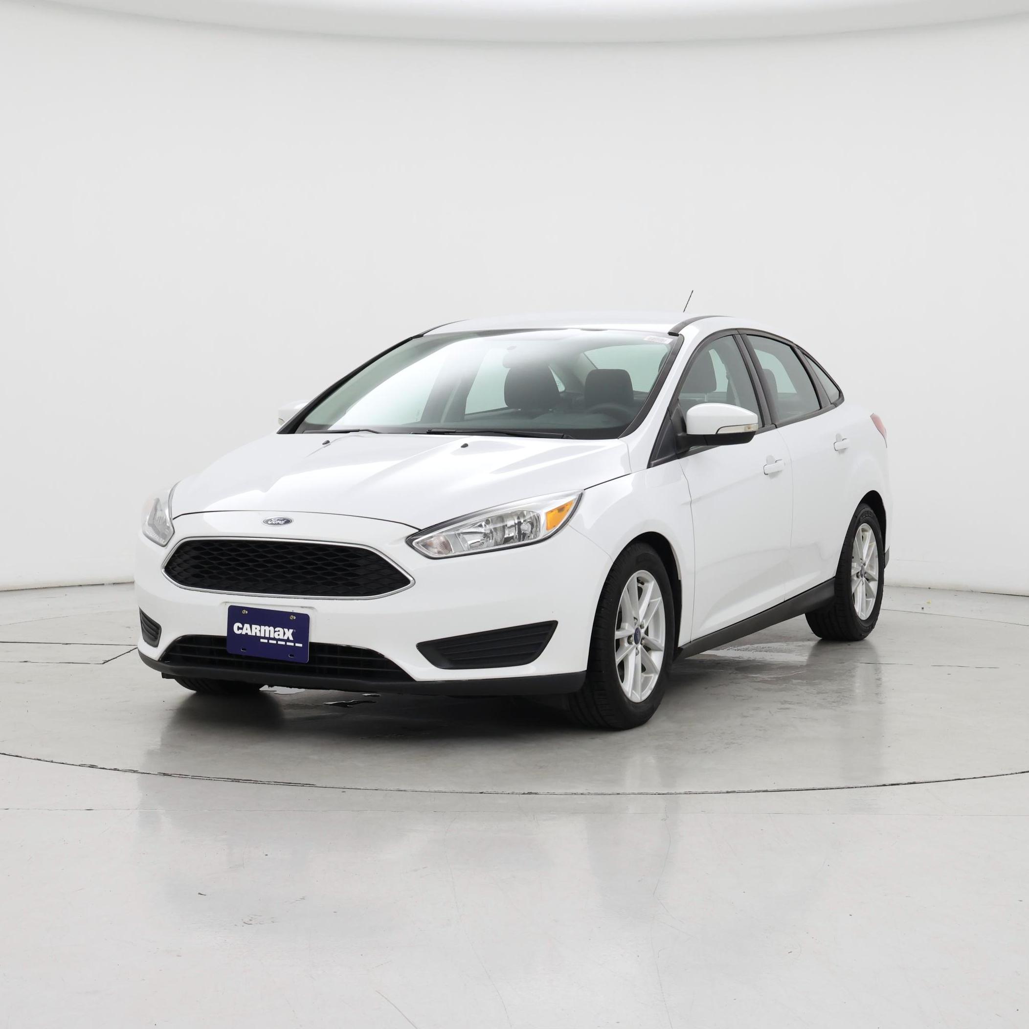 Thumbnail: 2015 Ford Focus - 4