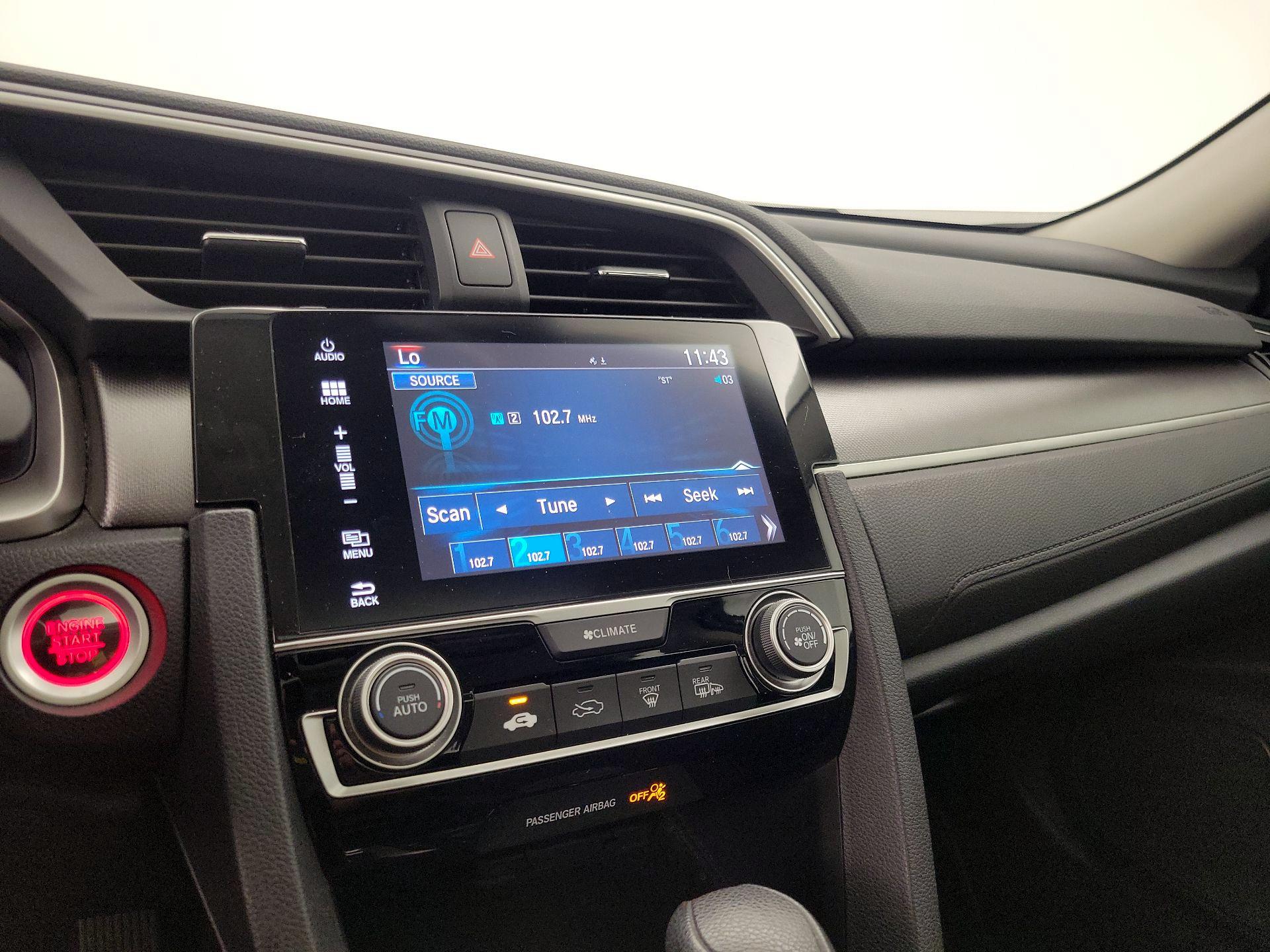 Thumbnail: 2016 Honda Civic - 15