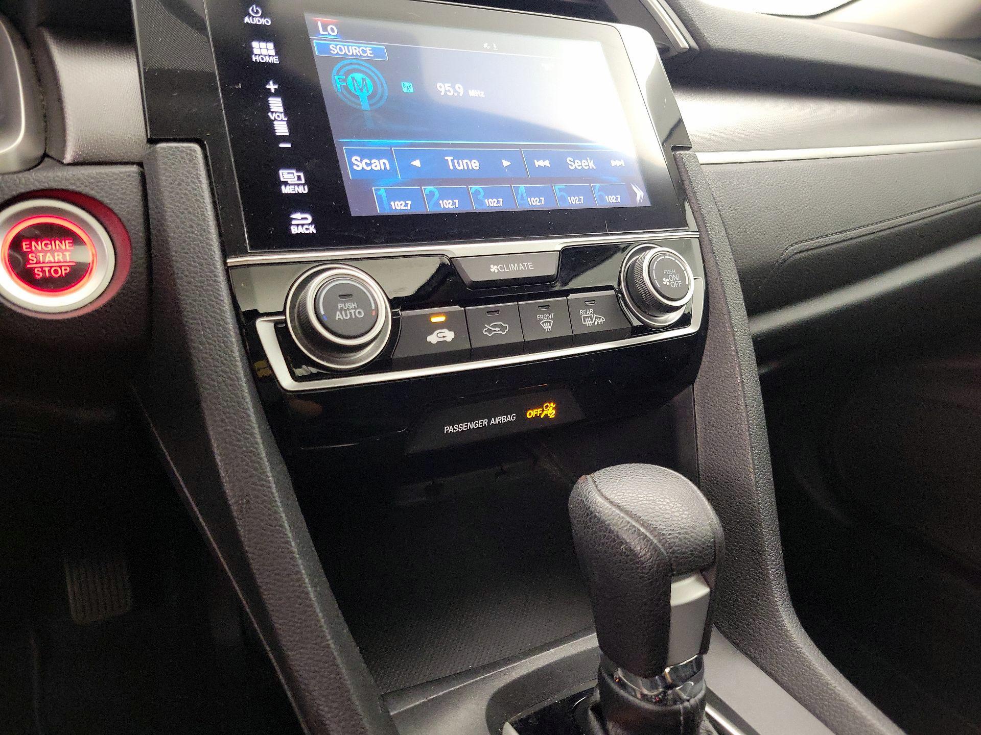 Thumbnail: 2016 Honda Civic - 16