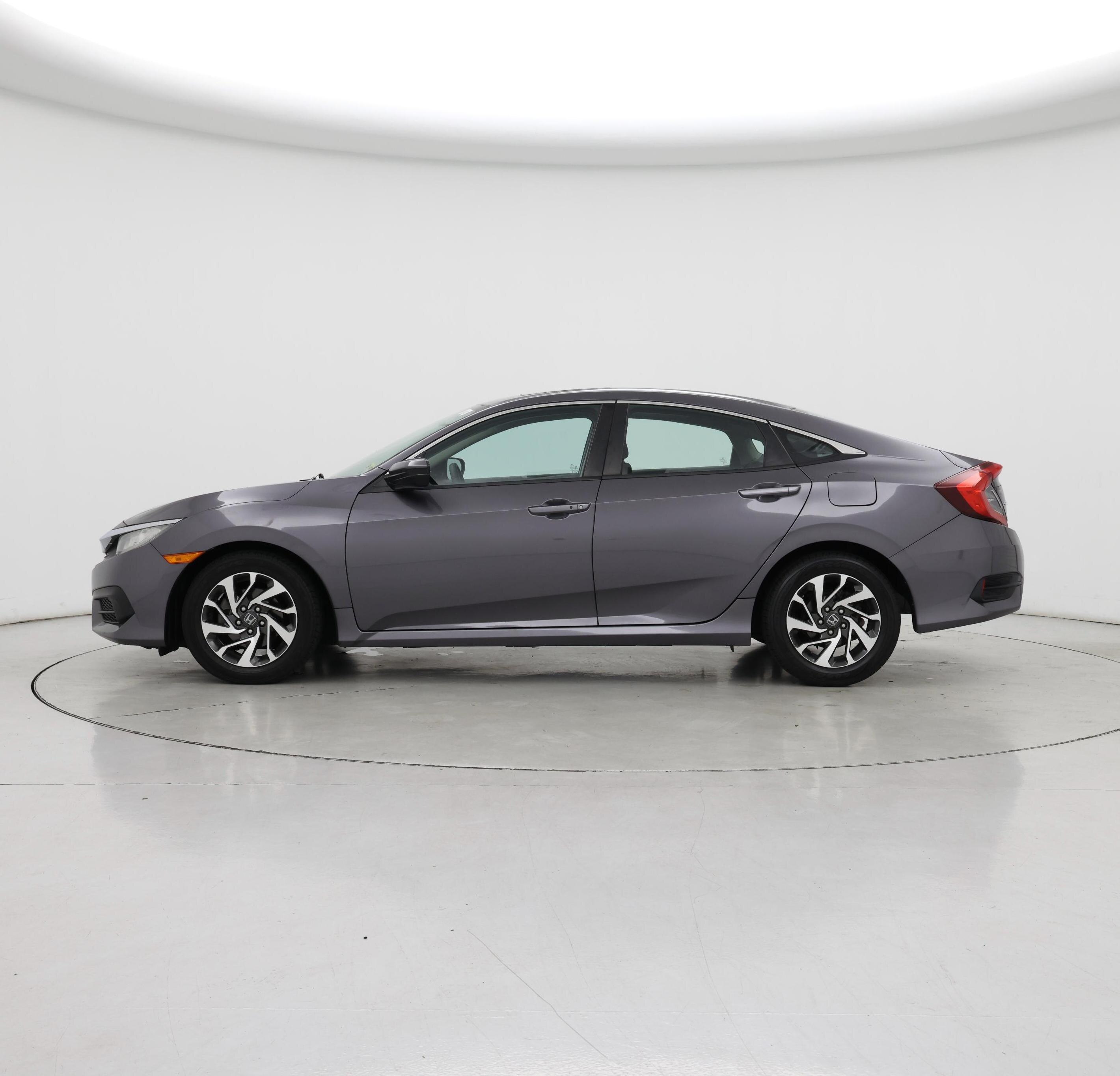 Thumbnail: 2016 Honda Civic - 3