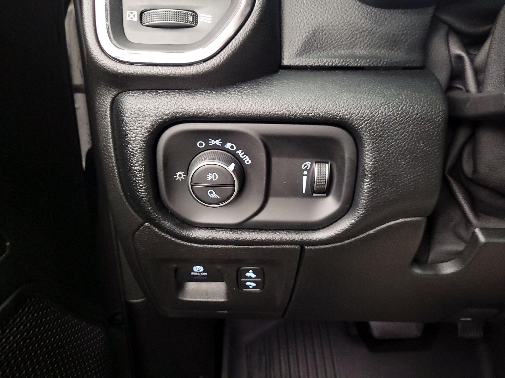 Thumbnail: 2021 RAM 1500 - 13